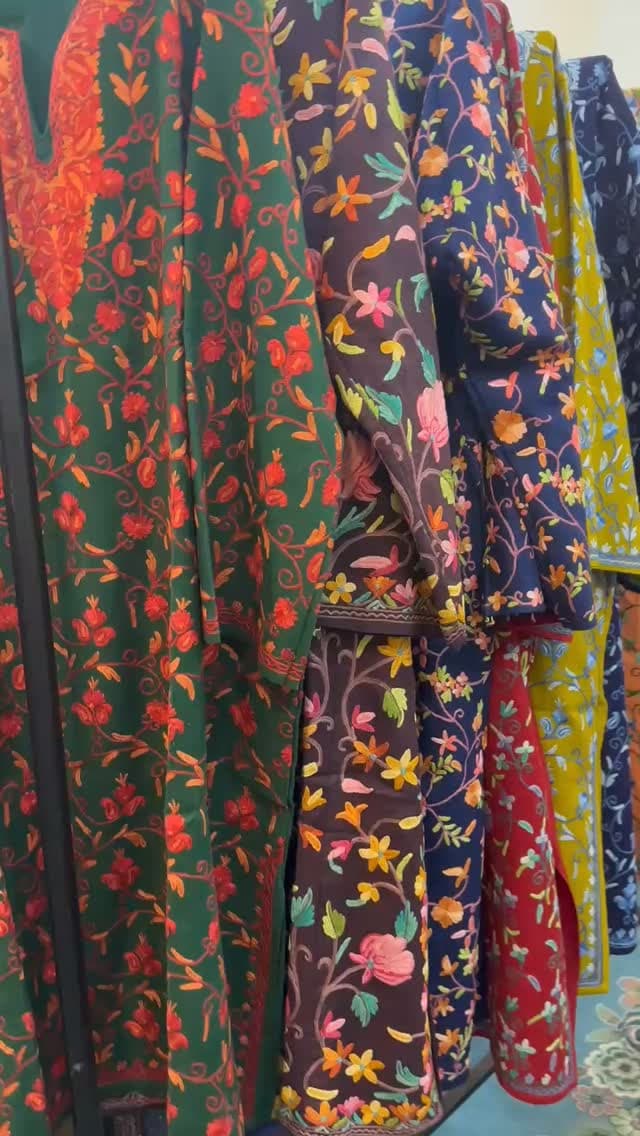HaathKaari handcrafted embroidered clothing